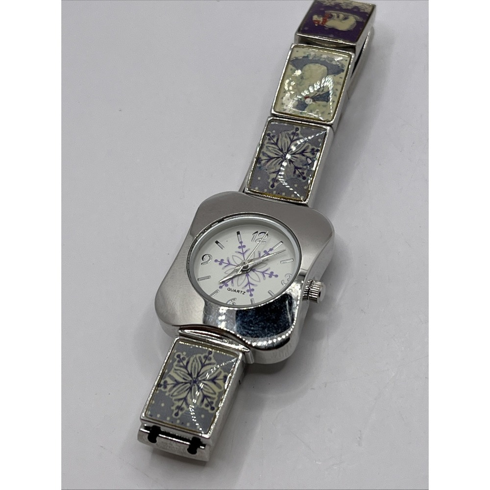 Holiday Lane Snowflake Polar Bear Stretch Band Women's Watch w/ Box- New Battery - Picture 4 of 6